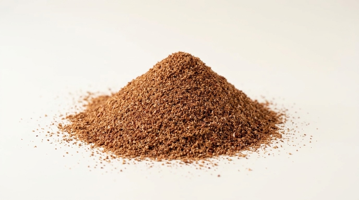 Pó fino de coco seco, textura granular uniforme